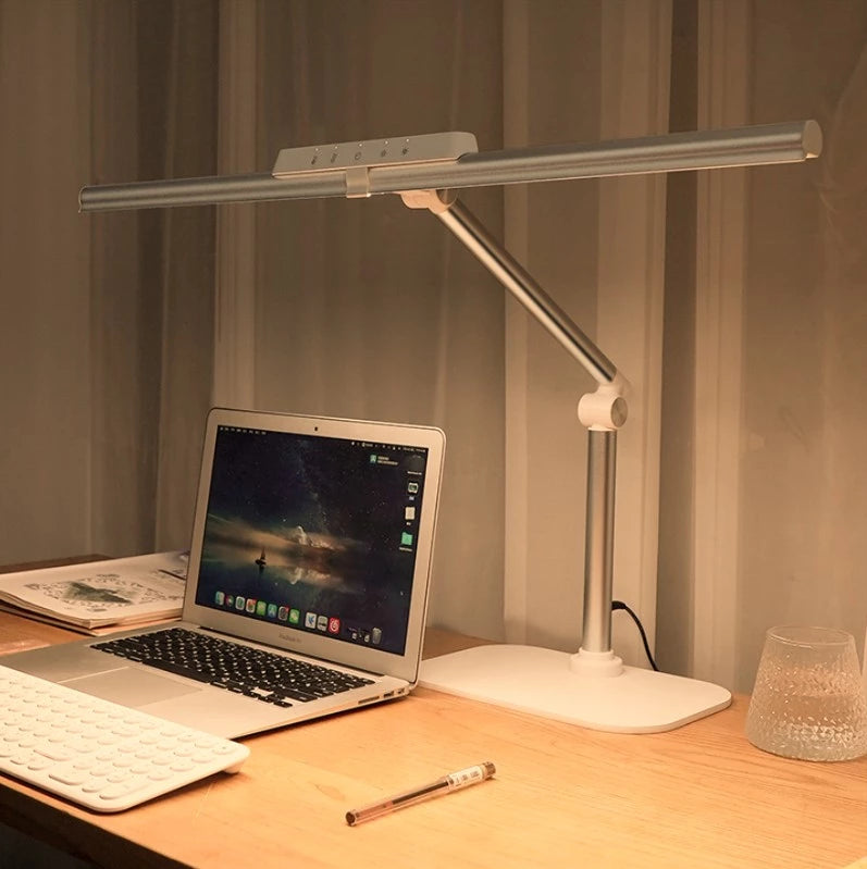 E-reading Desk Lamp